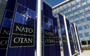 Αρνητική η Γερμανία στην ένταξη της Ουκρανίας στο ΝΑΤΟ όσο διαρκεί ο πόλεμος