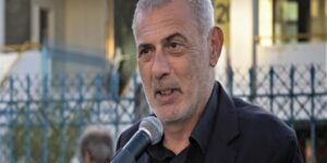 Μώραλης για μέλη «Θύρας 7»: Προσλήφθηκαν νόμιμα συμβασιούχοι στο δήμο Πειραιά
