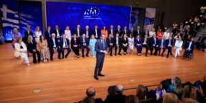 Ευρωψηφοδέλτιο νίκης παρουσίασε ο Κυριάκος Μητσοτάκης – Όλα τα ονόματα