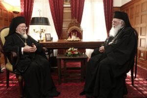 Επίσκεψη του Οικουμενικού Πατριάρχη Βαρθολομαίου στον Αρχιεπίσκοπο Ιερώνυμο
