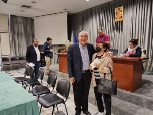 Ο Δήμαρχος Αμαρουσίου παρέδωσε 255 διατακτικές επιταγές για το Πάσχα σε κοινωνικά και οικονομικά ευπαθείς δημότες