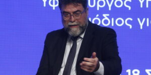 Βασίλης Οικονόμου: Το “σοφό” σχόλιο για τη μαζική συμμετοχή στις κάλπες του ΠΑΣΟΚ