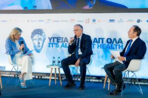 Θεοδωρικάκος: Η φαρμακευτική βιομηχανία γίνεται πιο ανταγωνιστική, προσφέροντας χιλιάδες νέες θέσεις εργασίας