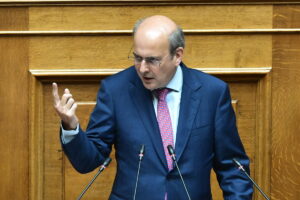 Χατζηδάκης: Στον νέο προϋπολογισμό του 2025 αποτυπώνεται η σαφής, συγκεκριμένη και χειροπιαστή βελτίωση της Οικονομίας