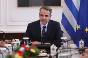 Mητσοτάκης: Υγεία, εργασία, παιδεία, οικονομία, νέοι, δικαιοσύνη, στήριξη – Οι προτεραιότητές μας για τη νέα χρονιά