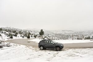 Περισσότερο κρύο και από τη Στοκχόλμη! Που θα χιονίσει στην Αττική